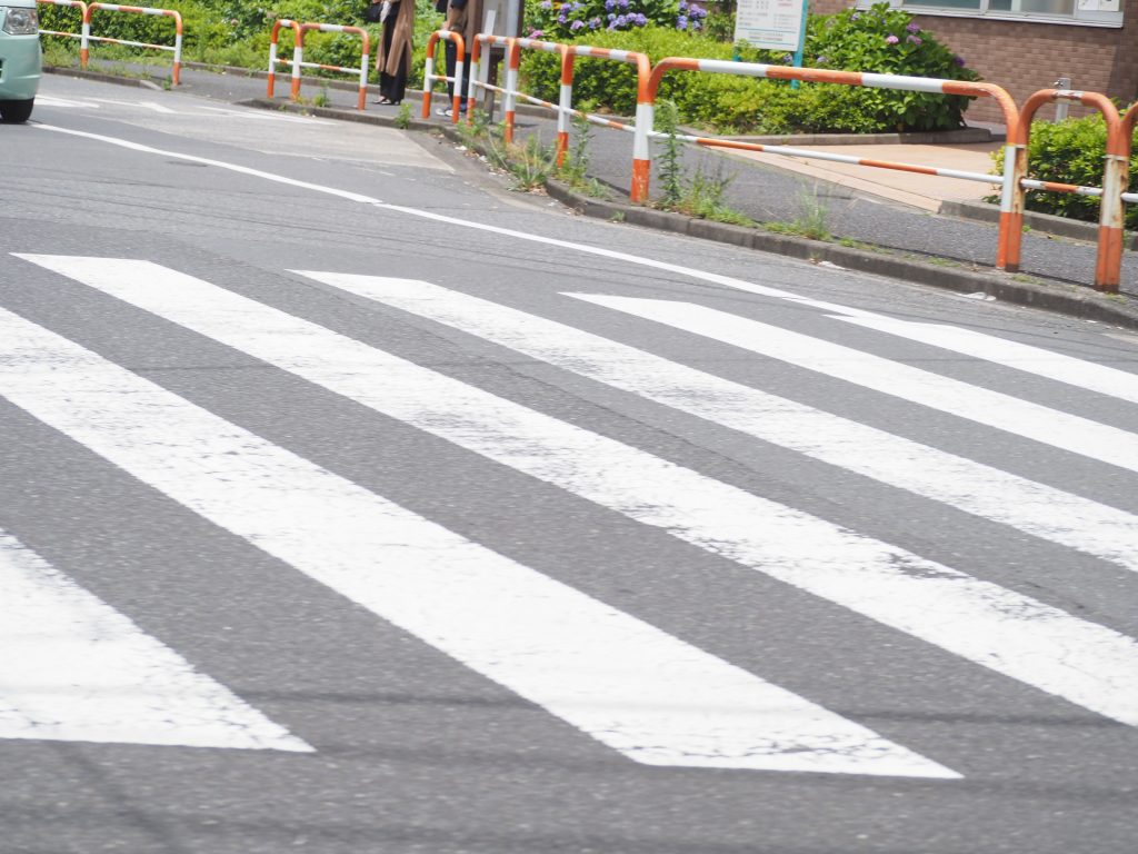 滑る横断歩道